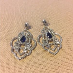Fine crystal with blue crystal earrings